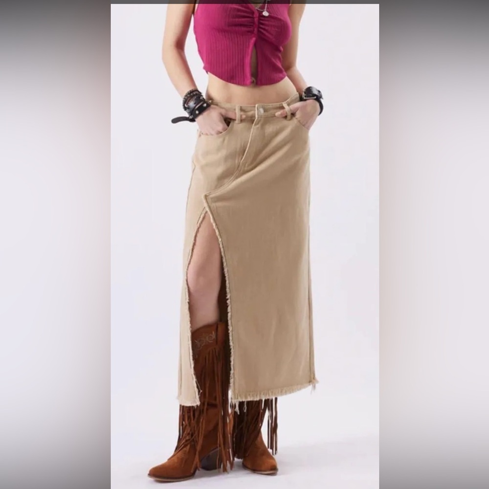 NWT  front and back Slit denim midi Skirt khaki Size M